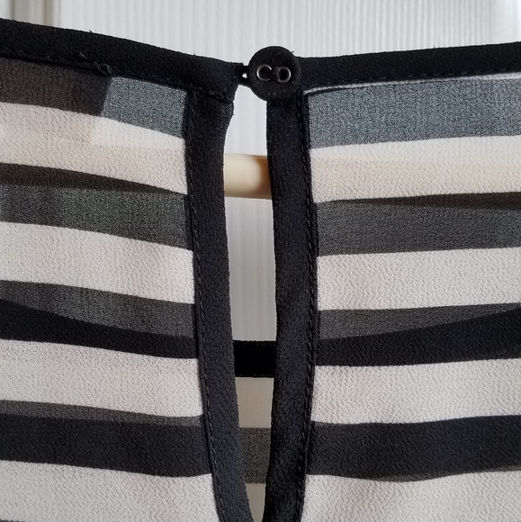 Sheer striped blouse - Picture 5 of 7